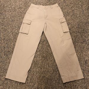 Stylish Van Heusen cargo pants.